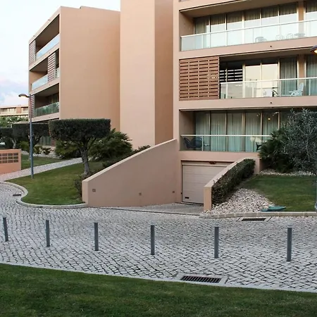 Herdade Dos Salgados 2 Bedrooms T2-12a-1d Is Located Next To The Entrance Of Lagoas Albu * Gale (Albufeira)