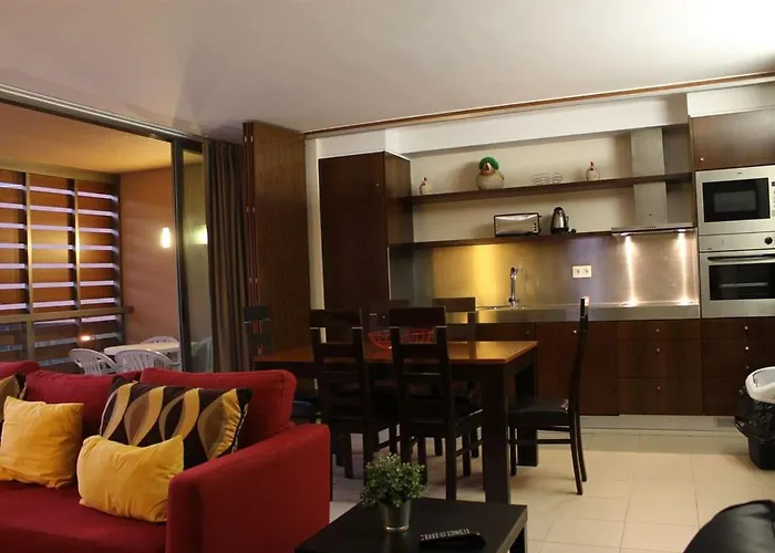 Herdade Dos Salgados 2 Bedrooms T2-12a-1d Is Located Next To The Entrance Of Lagoas Albu * Gale (Albufeira)